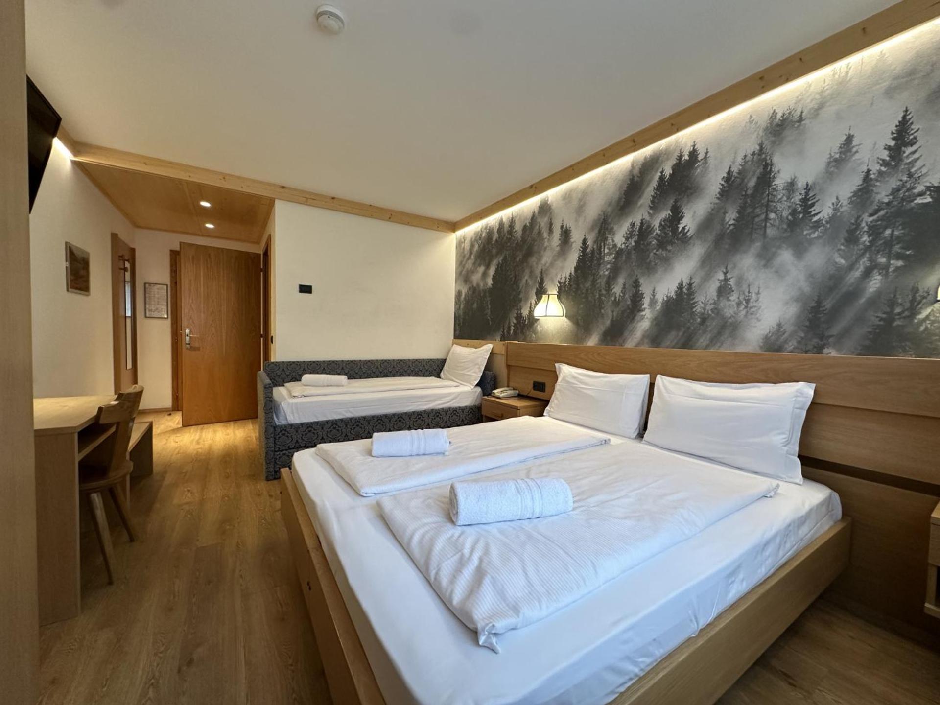 Active Hotel Gran Zebru' Cogolo Bagian luar foto